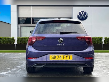 Used Volkswagen Polo 2024 for sale - 77135370: Photo
