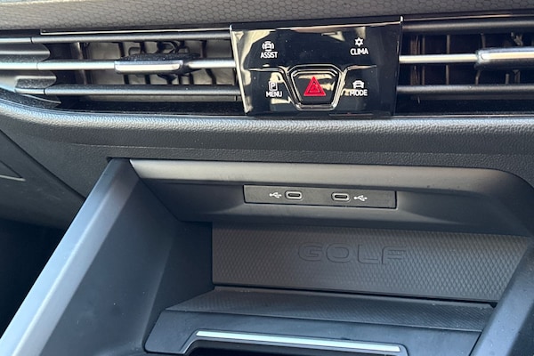 Used Volkswagen Golf 2021 for sale - 76182123: Photo 35