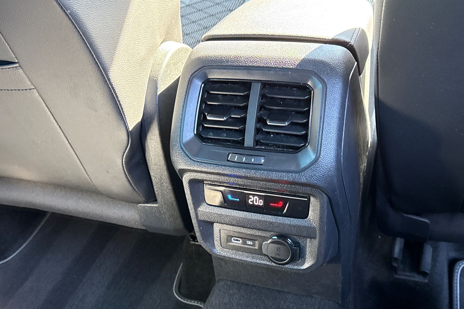 Used Volkswagen Tiguan 2024 for sale - 75850623: Photo 39
