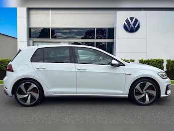 Used Volkswagen Golf 2019 for sale - 78909168: Photo