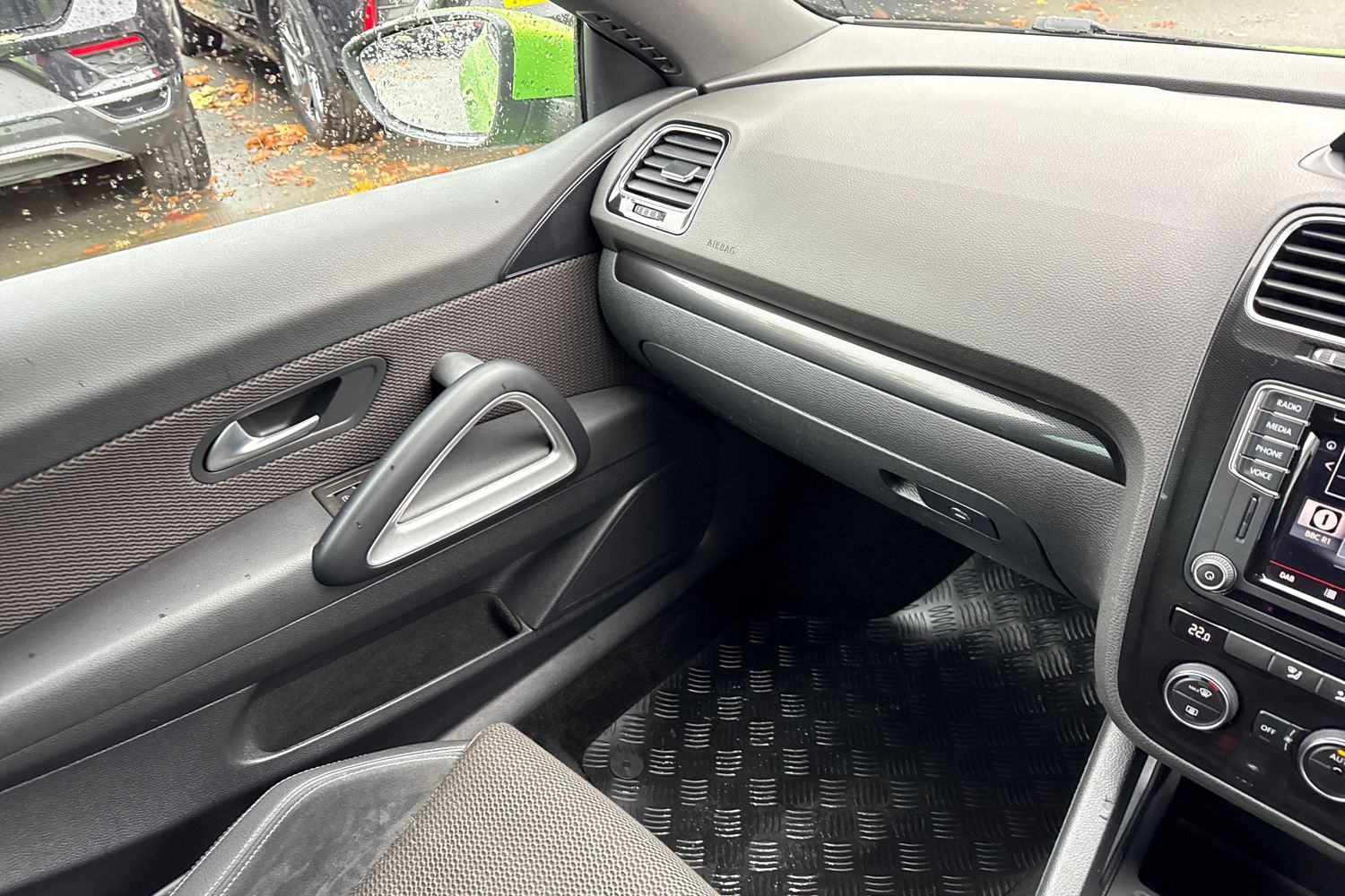 Used Volkswagen Scirocco 2015 for sale - 76558223: Photo 14