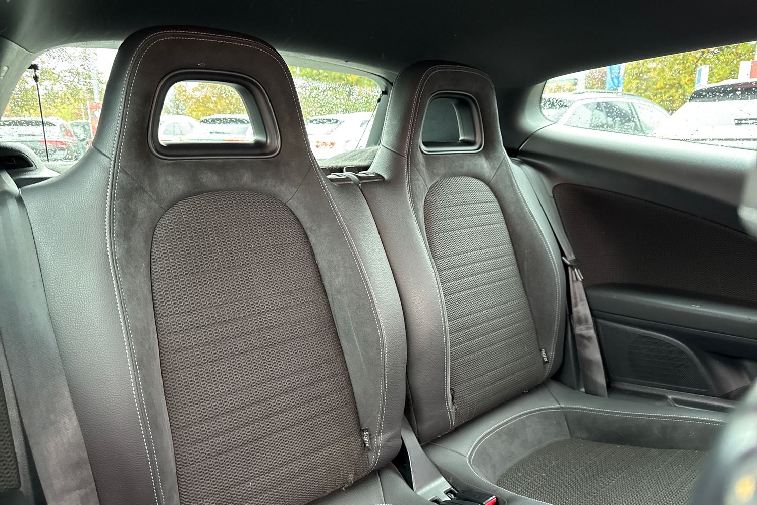 Used Volkswagen Scirocco 2015 for sale - 76558223: Photo 32