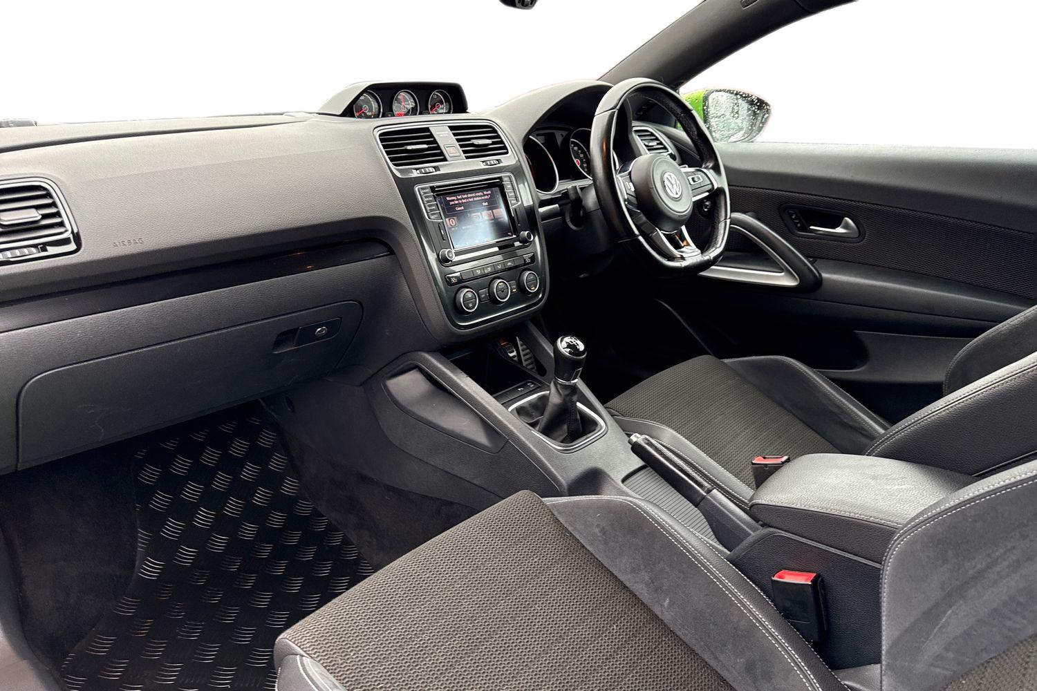 Used Volkswagen Scirocco 2015 for sale - 76558223: Photo 8