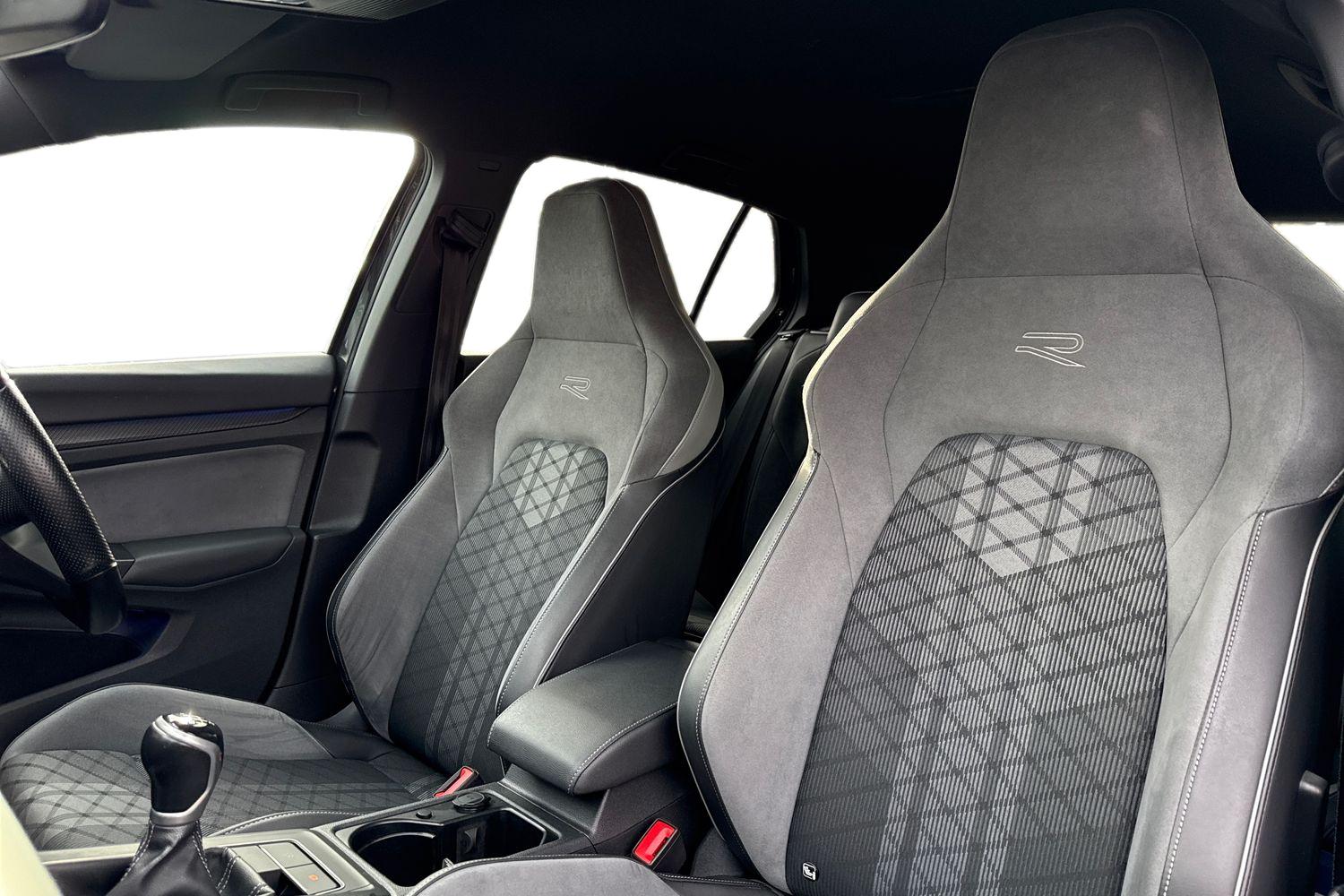 Used Volkswagen Golf 2020 for sale - 76630042: Photo 16