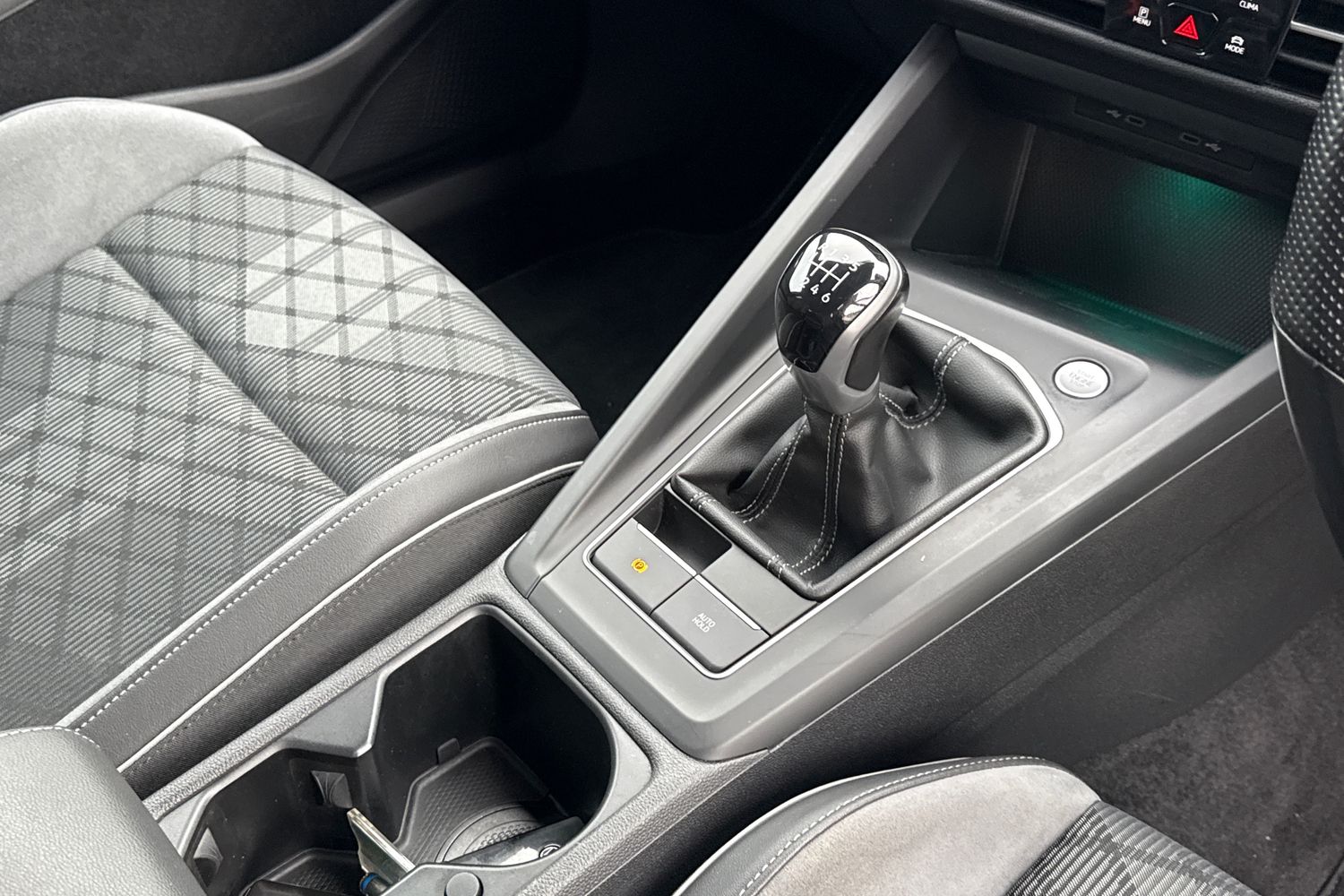 Used Volkswagen Golf 2020 for sale - 76630042: Photo 23