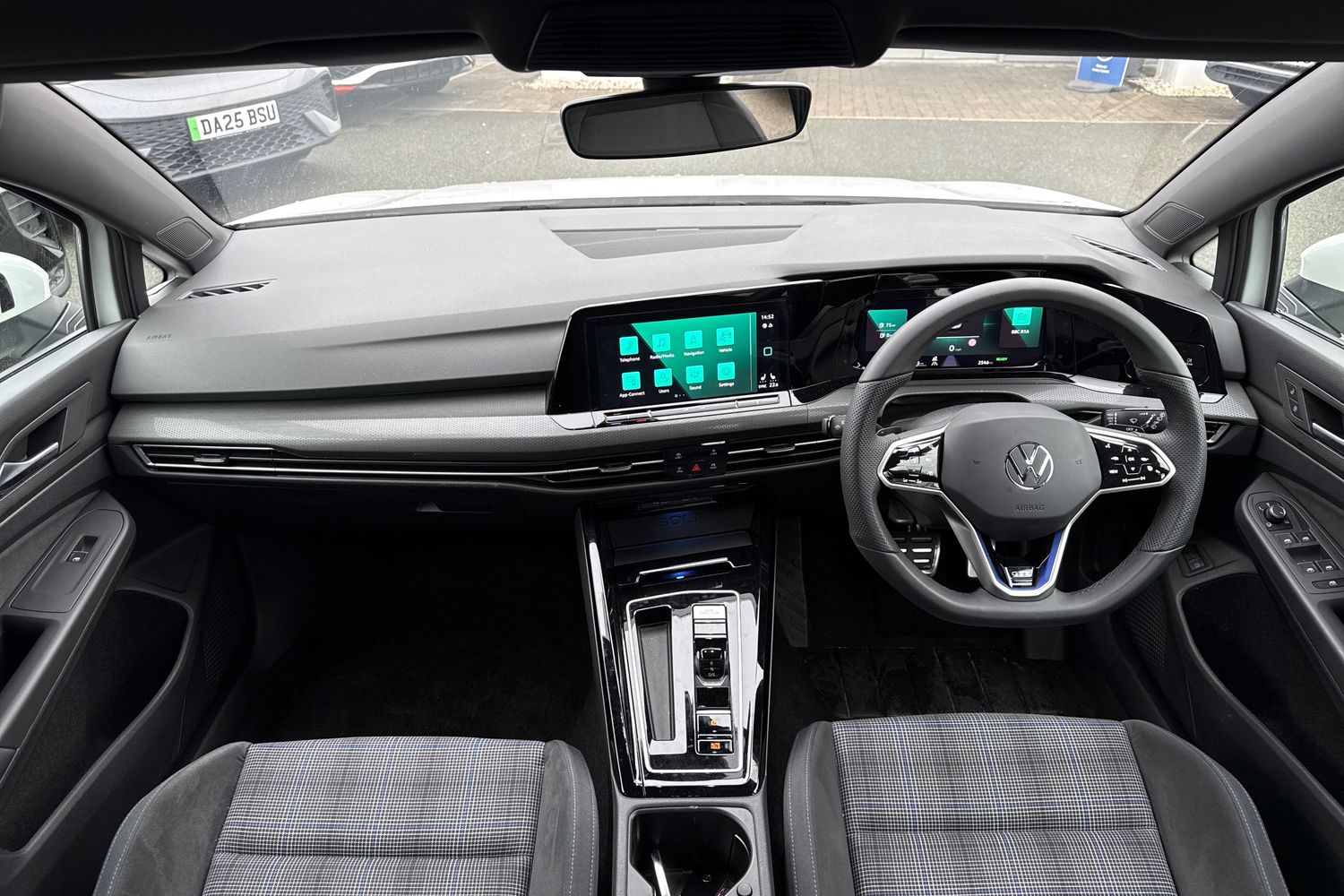 Used Volkswagen Golf 2025 for sale - 77700646: Photo 38