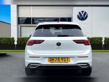 Used Volkswagen Golf 2025 for sale - 77700646: Photo