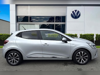Used Renault Clio 2020 for sale - 76257016: Photo 3