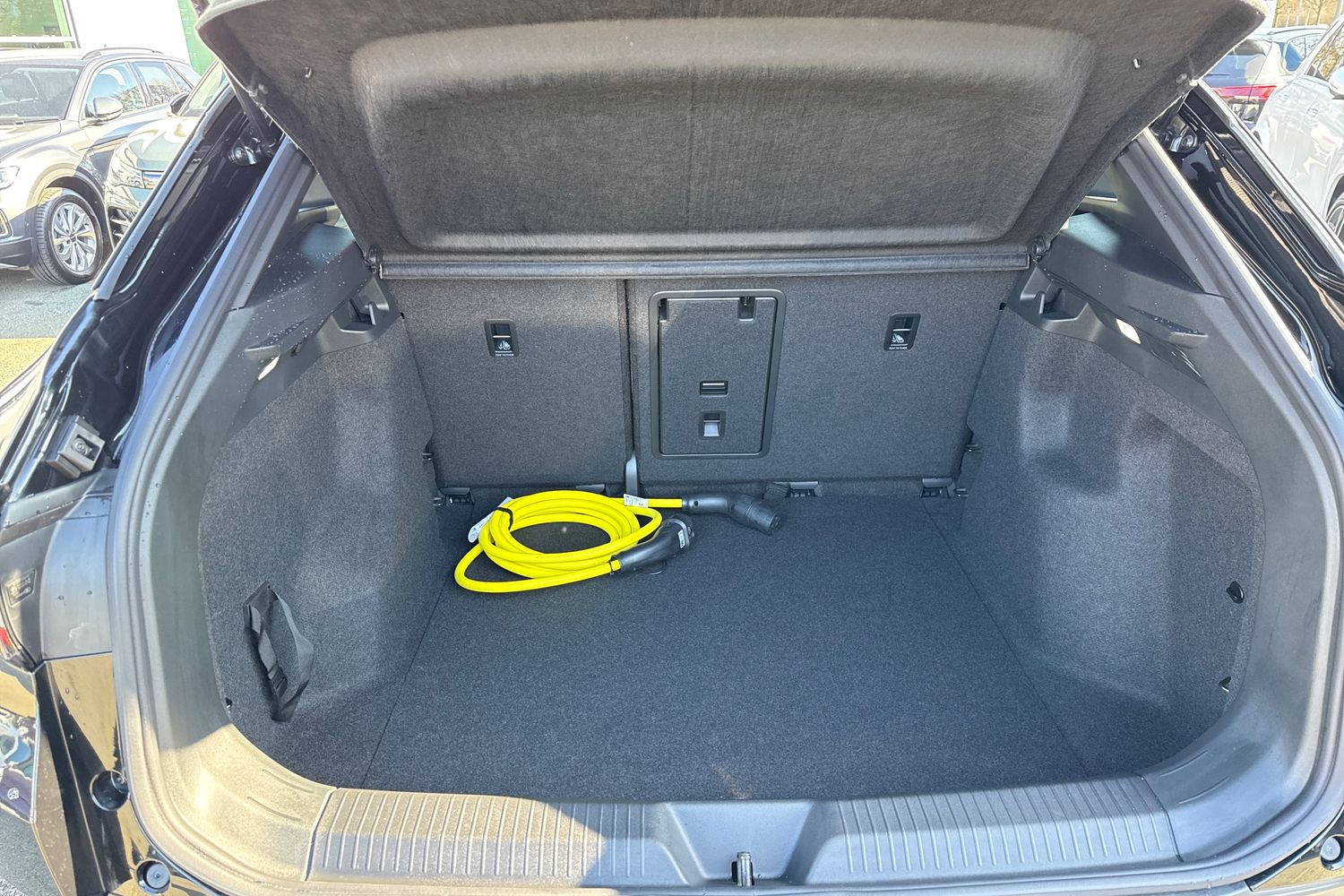 Used Volkswagen ID.4 2025 for sale - 77758446: Photo 6