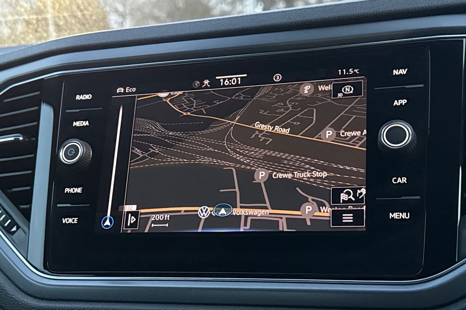 Used Volkswagen T-Roc 2021 for sale - 76902570: Photo 16