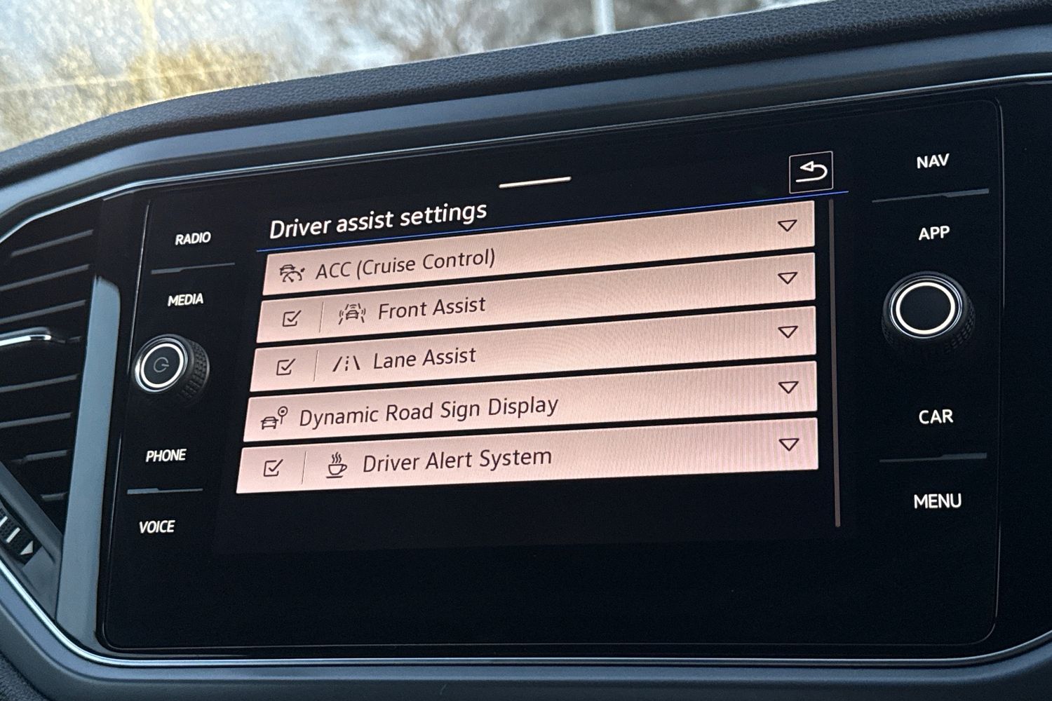 Used Volkswagen T-Roc 2021 for sale - 76902570: Photo 29