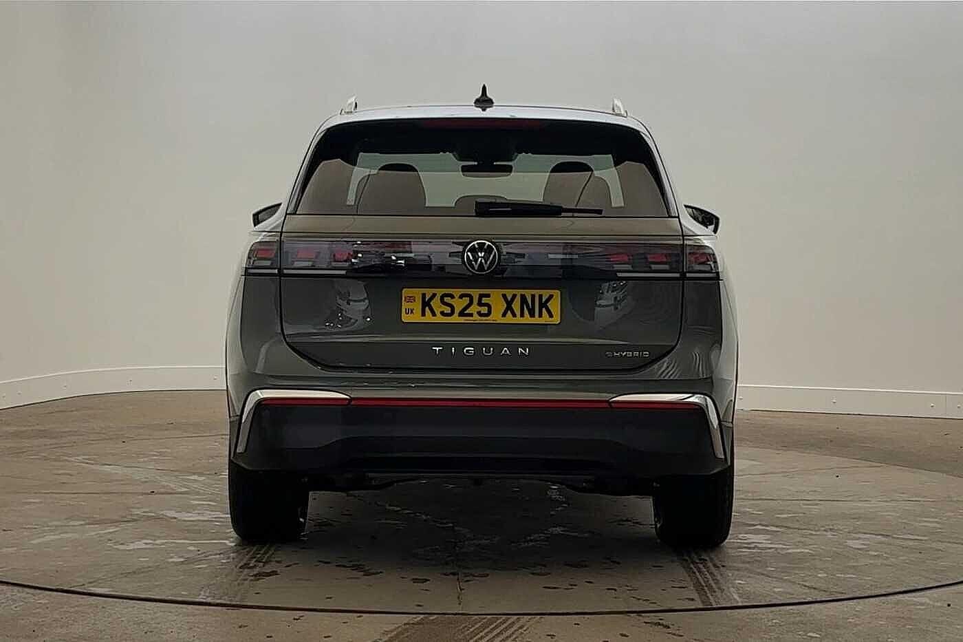 Used Volkswagen Tiguan 2025 for sale - 77608182: Photo 8