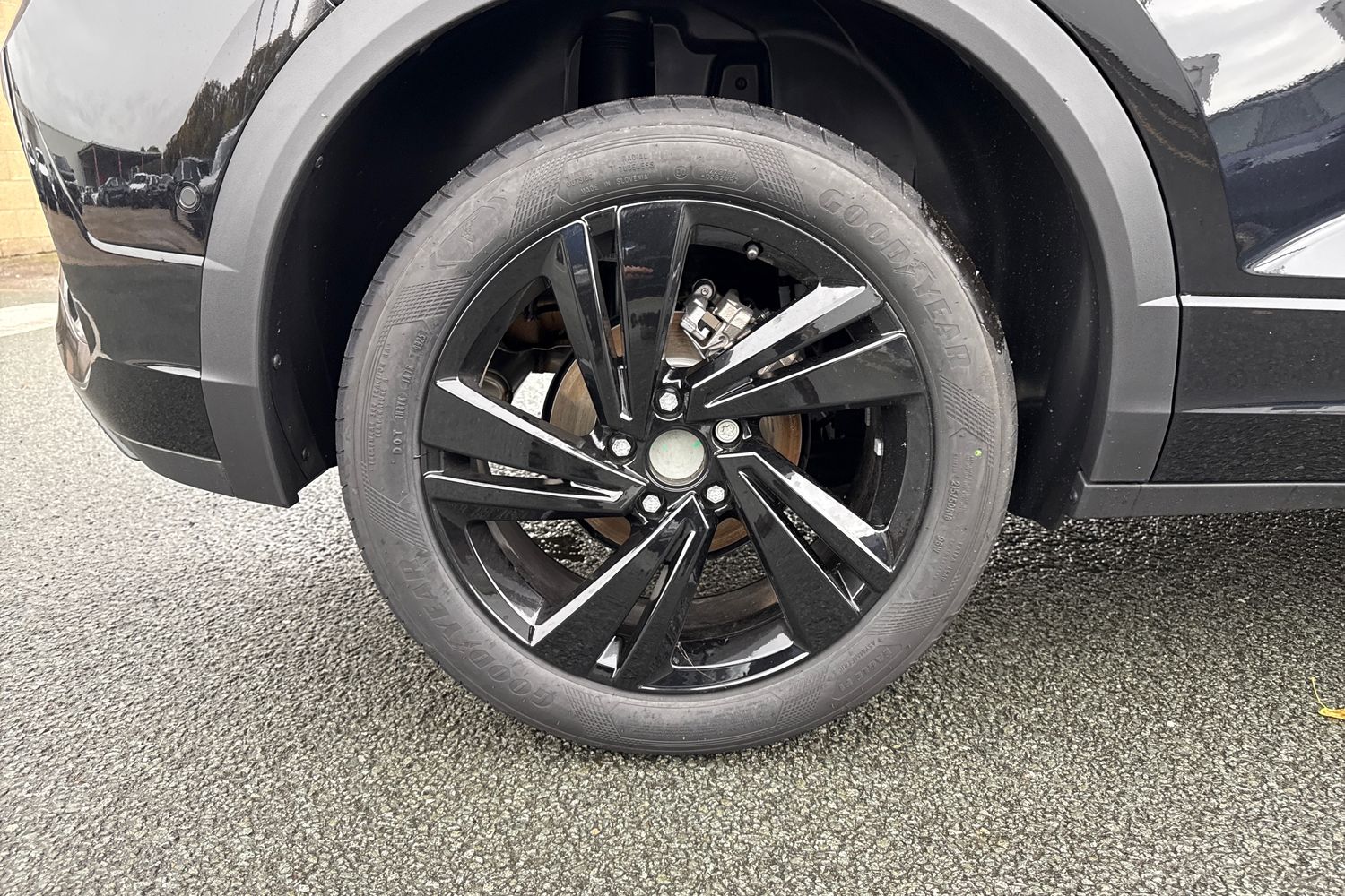 Used Volkswagen T-Roc 2025 for sale - 76405945: Photo 11