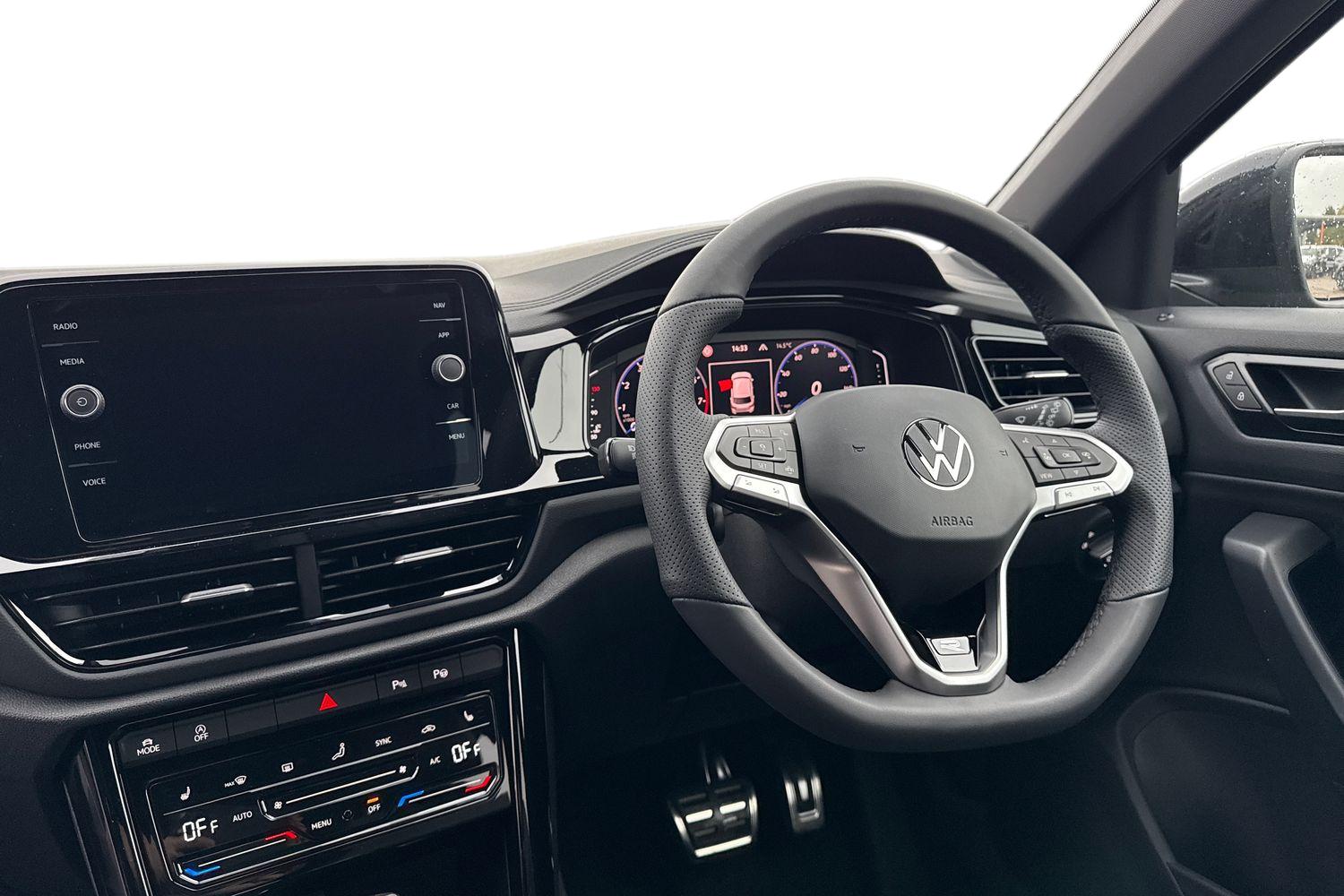 Used Volkswagen T-Roc 2025 for sale - 76405945: Photo 17