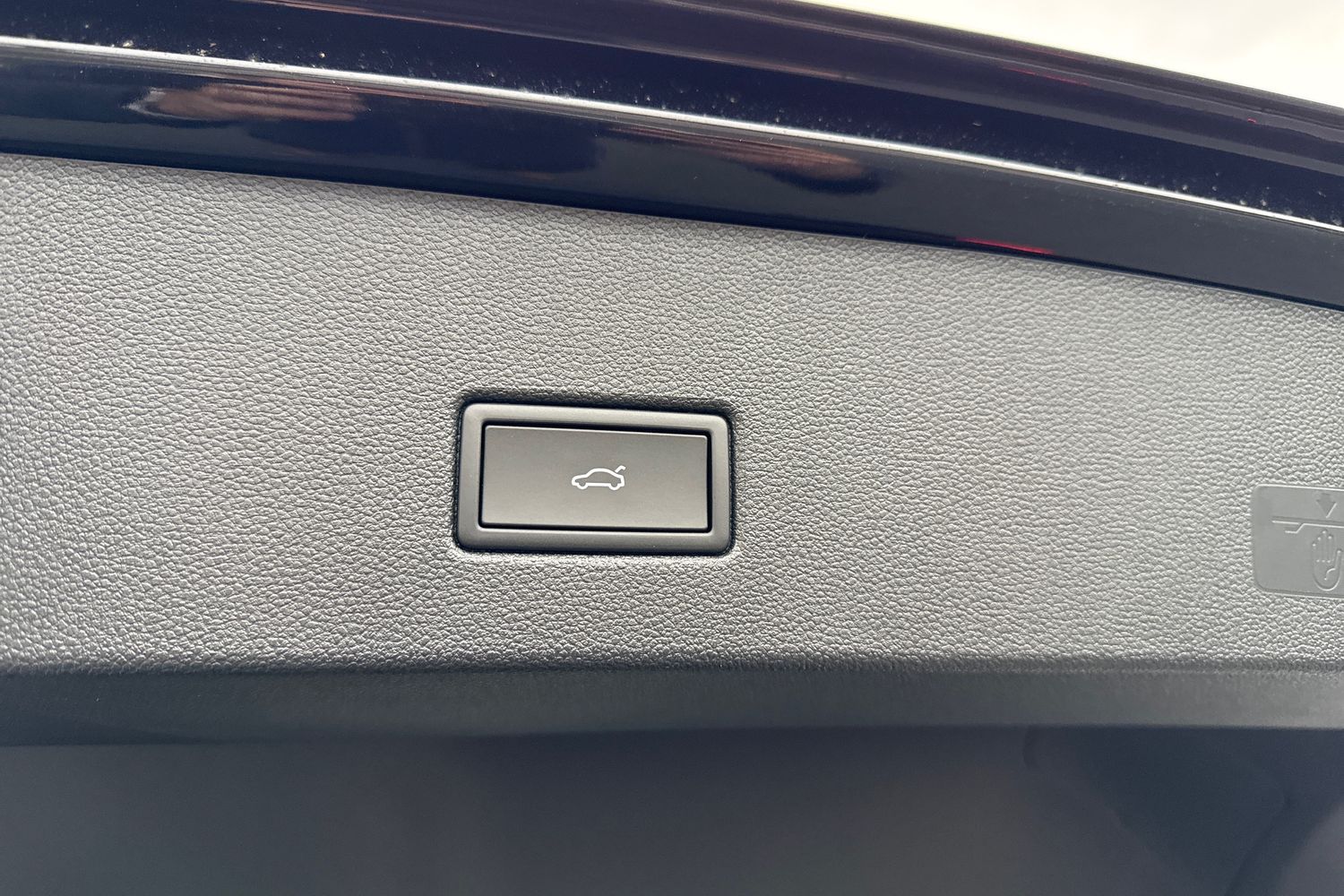 Used Volkswagen T-Roc 2025 for sale - 76405945: Photo 28