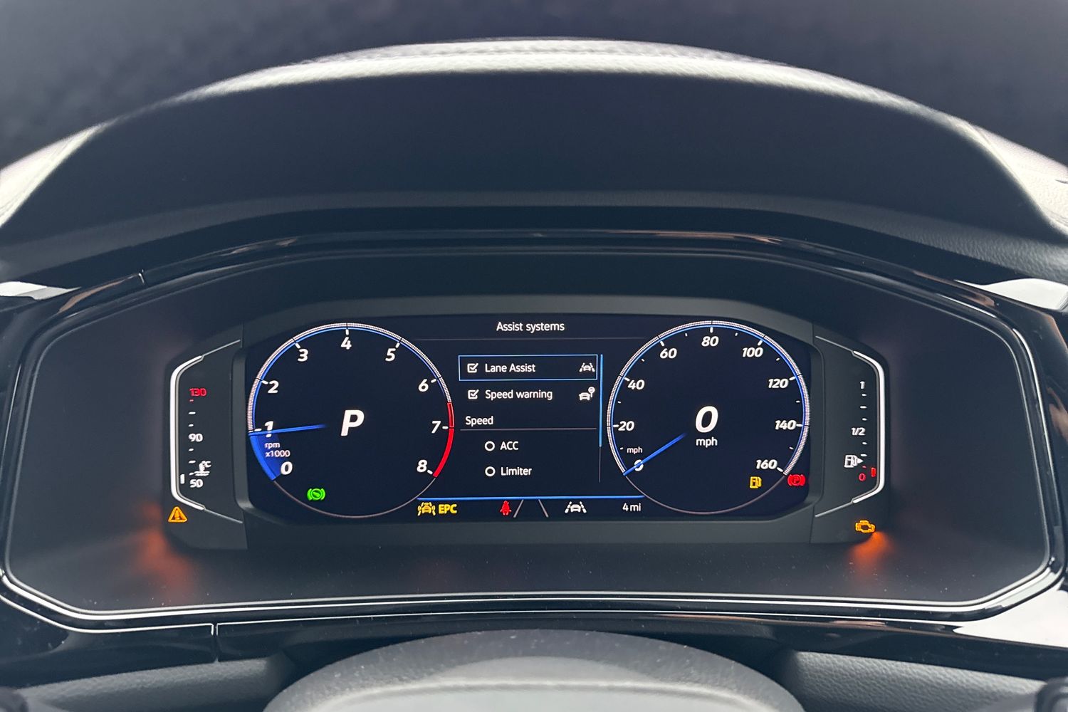 Used Volkswagen T-Roc 2025 for sale - 76405945: Photo 34