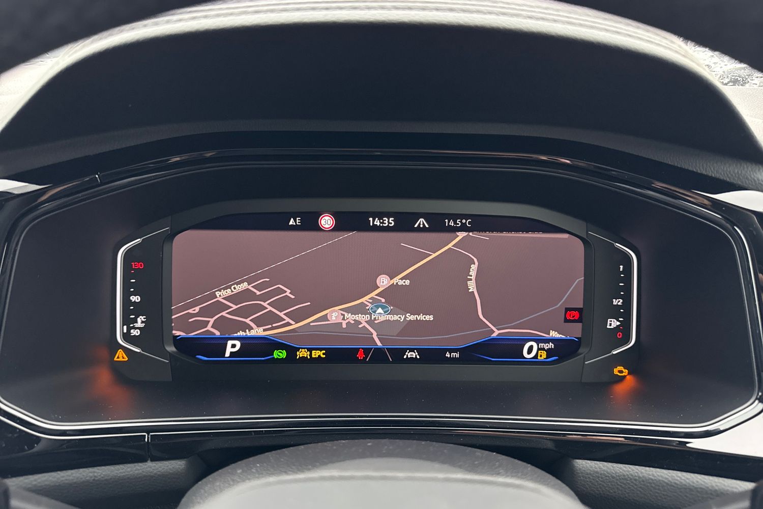 Used Volkswagen T-Roc 2025 for sale - 76405945: Photo 36