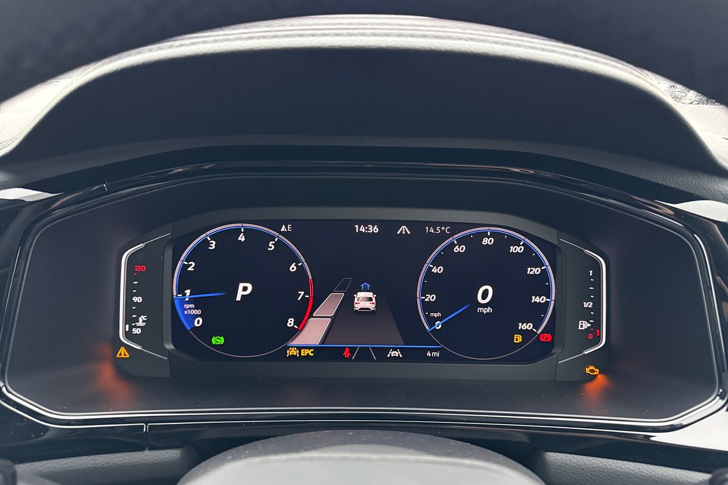 Used Volkswagen T-Roc 2025 for sale - 76405945: Photo 41