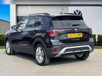 Used Volkswagen T-Cross 2025 for sale - 79514700: Photo