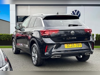 Used Volkswagen T-Roc 2025 for sale - 78257698: Photo