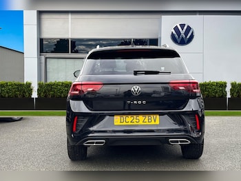 Used Volkswagen T-Roc 2025 for sale - 78257698: Photo