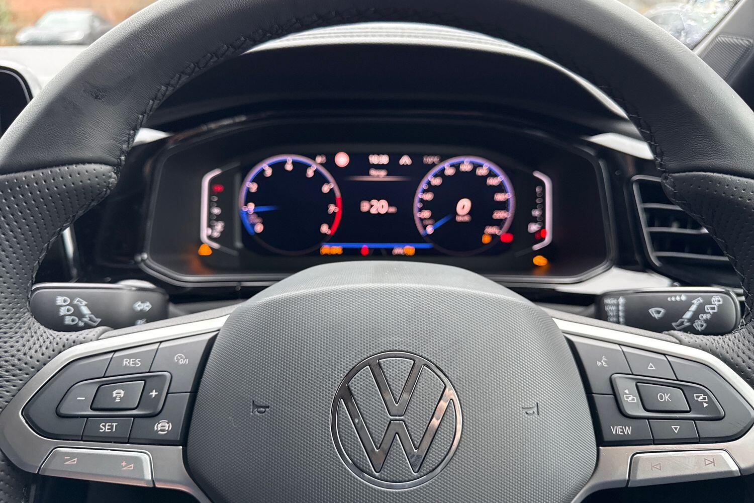 Used Volkswagen T-Roc 2026 for sale - 77313076: Photo 32