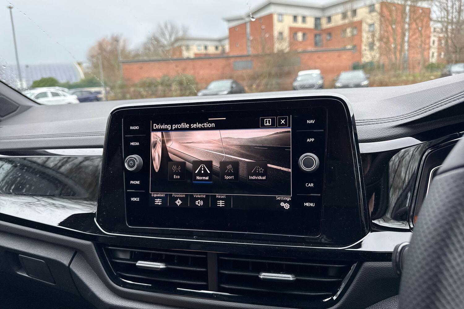 Used Volkswagen T-Roc 2026 for sale - 77313076: Photo 51