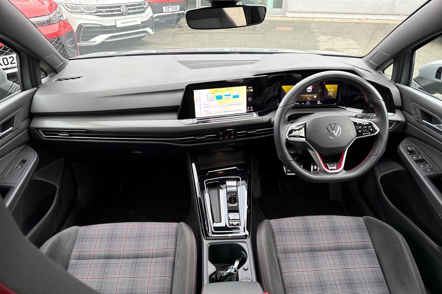 Used Volkswagen Golf 2023 for sale - 77649397: Photo 38