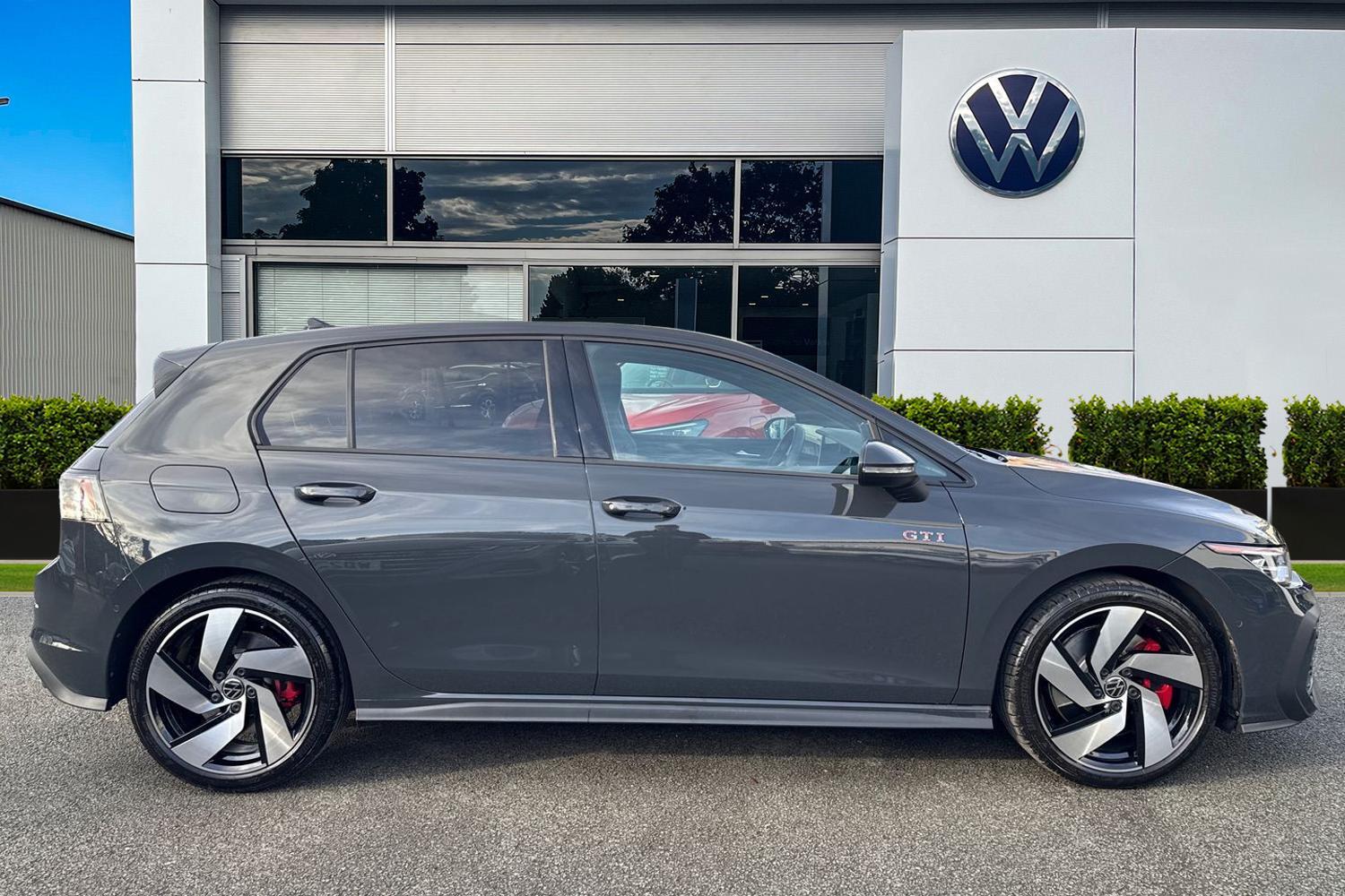 Used Volkswagen Golf 2025 for sale - 77287077: Photo 3