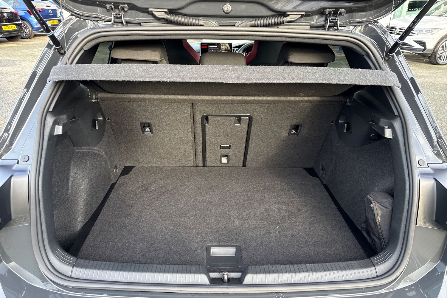 Used Volkswagen Golf 2025 for sale - 77287077: Photo 6