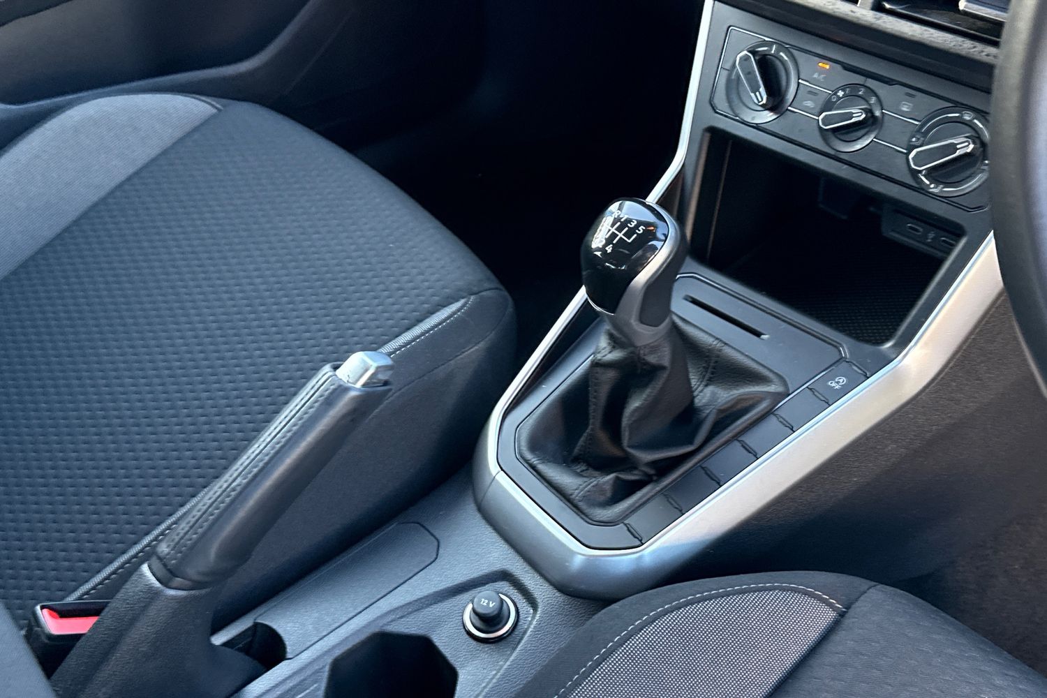 Used Volkswagen Polo 2022 for sale - 76649165: Photo 23