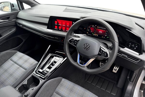 Used Volkswagen Golf 2025 for sale - 75674127: Photo 13
