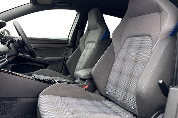 Used Volkswagen Golf 2025 for sale - 75674127: Photo 15