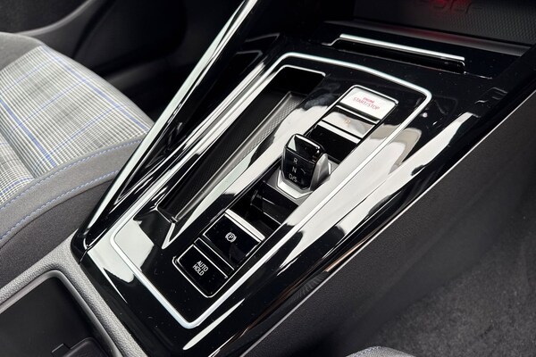 Used Volkswagen Golf 2025 for sale - 75674127: Photo 22