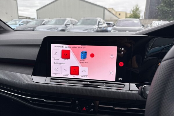 Used Volkswagen Golf 2025 for sale - 75674127: Photo 49