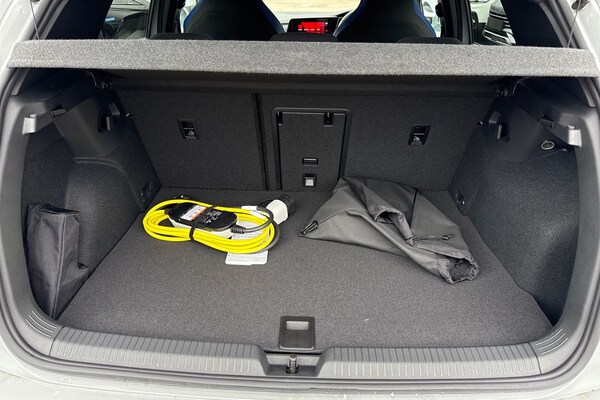 Used Volkswagen Golf 2025 for sale - 75674127: Photo 6