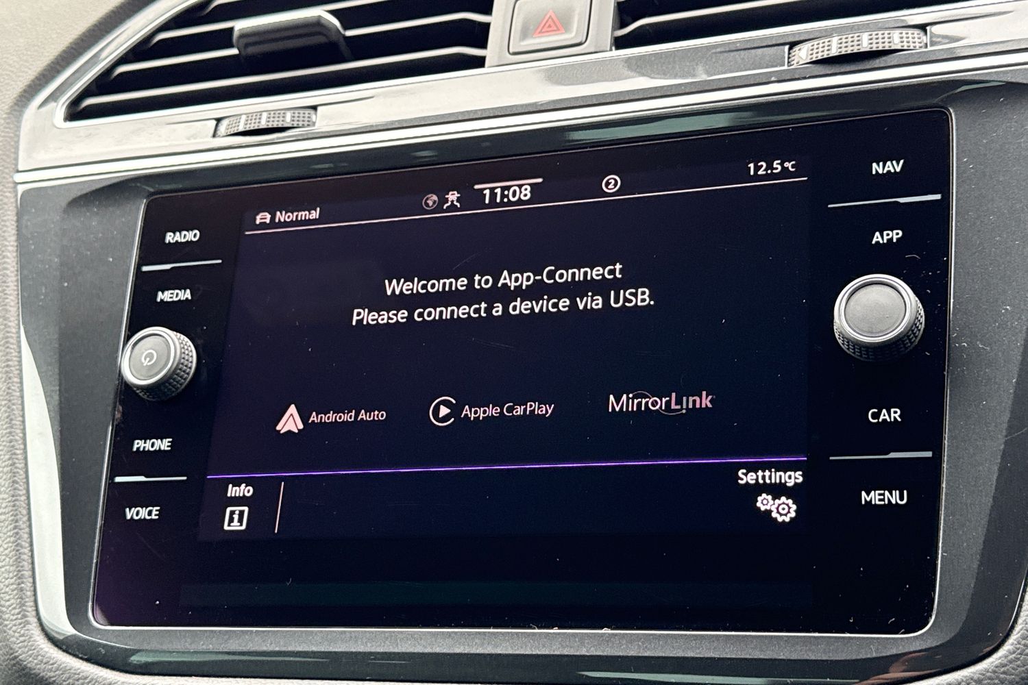 Used Volkswagen Tiguan 2022 for sale - 76207143: Photo 30