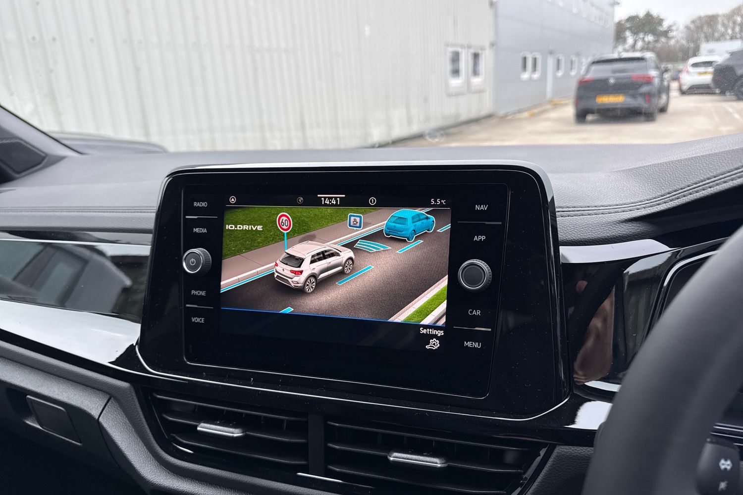 Used Volkswagen T-Roc 2026 for sale - 77527308: Photo 48