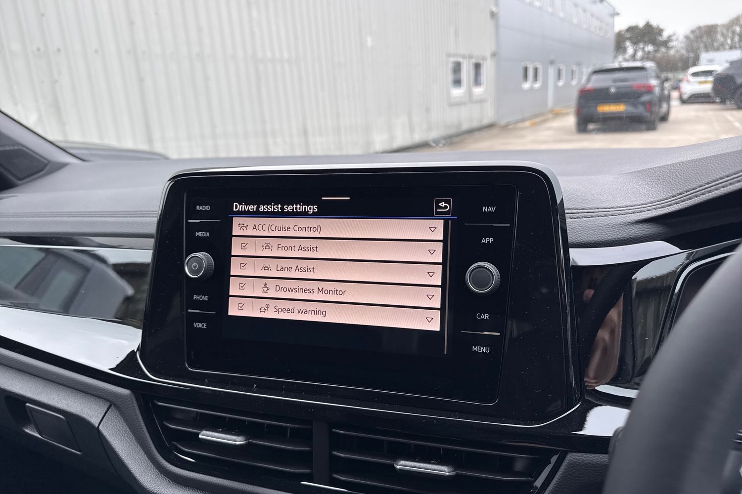 Used Volkswagen T-Roc 2026 for sale - 77527308: Photo 49