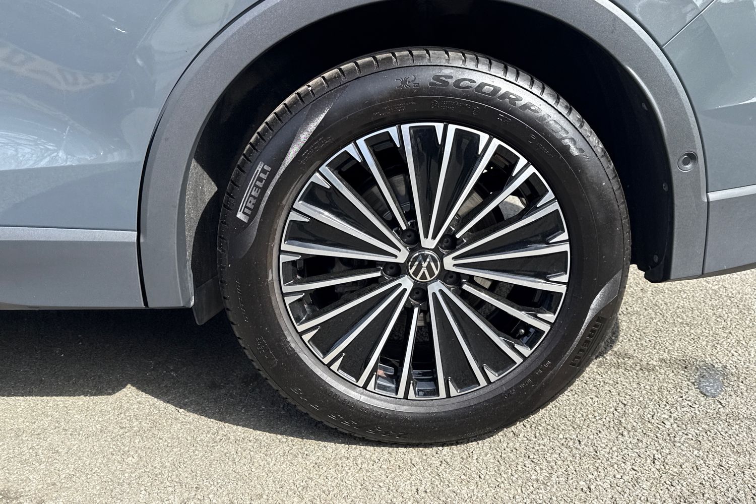 Used Volkswagen Tiguan 2025 for sale - 78197565: Photo 12