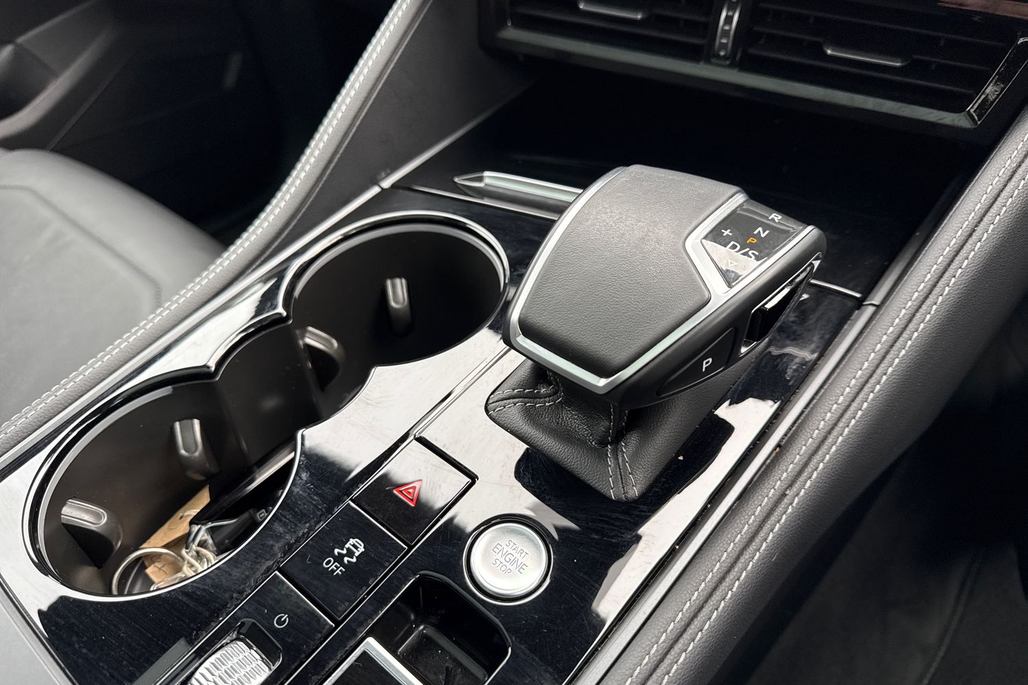 Used Volkswagen Touareg 2025 for sale - 77527396: Photo 23