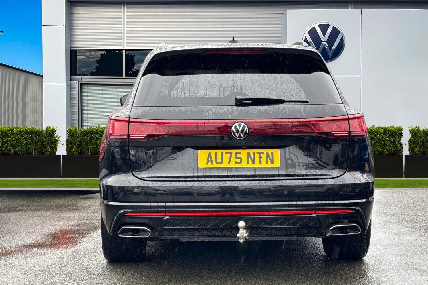 Used Volkswagen Touareg 2025 for sale - 77527396: Photo 4