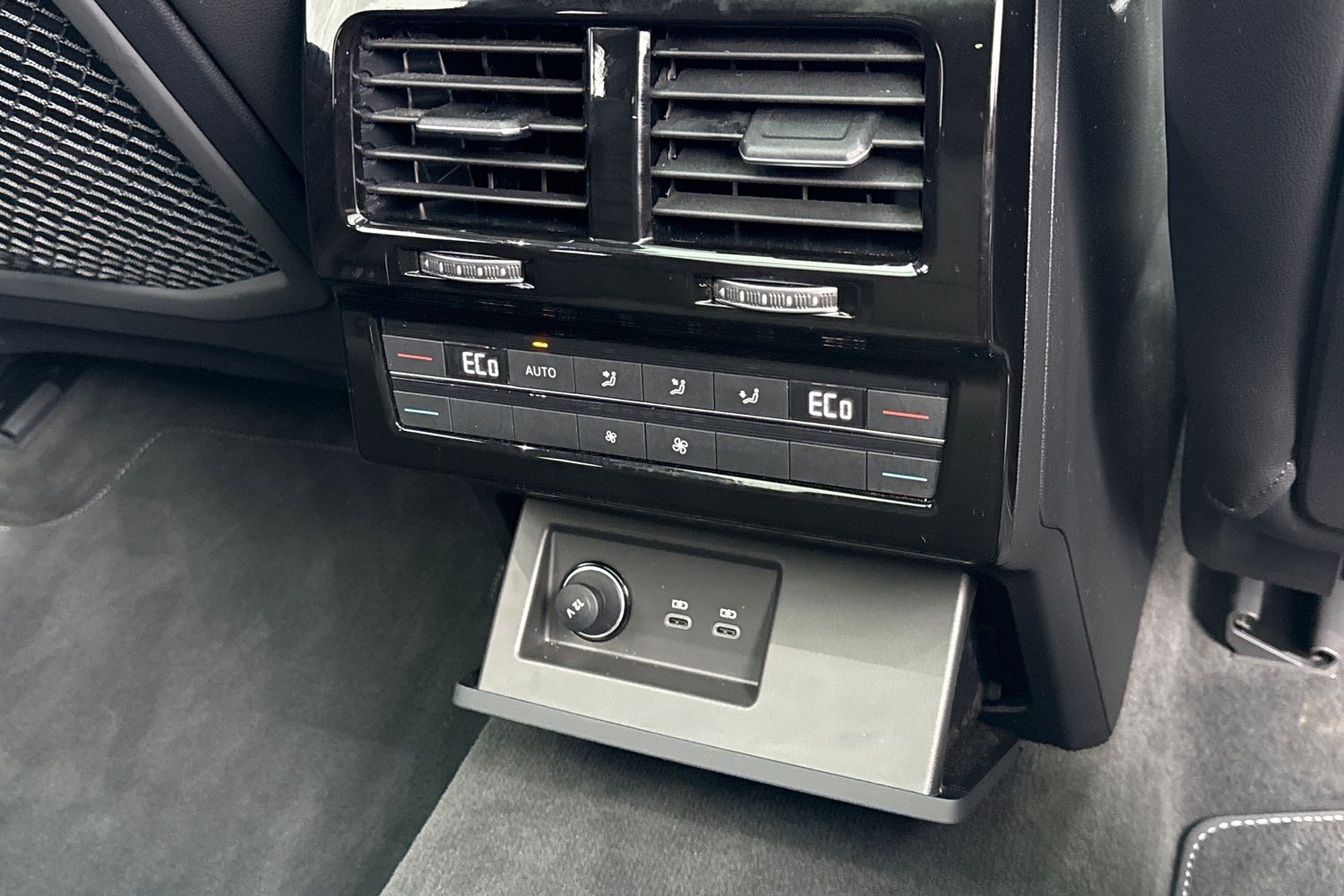 Used Volkswagen Touareg 2025 for sale - 77527396: Photo 42