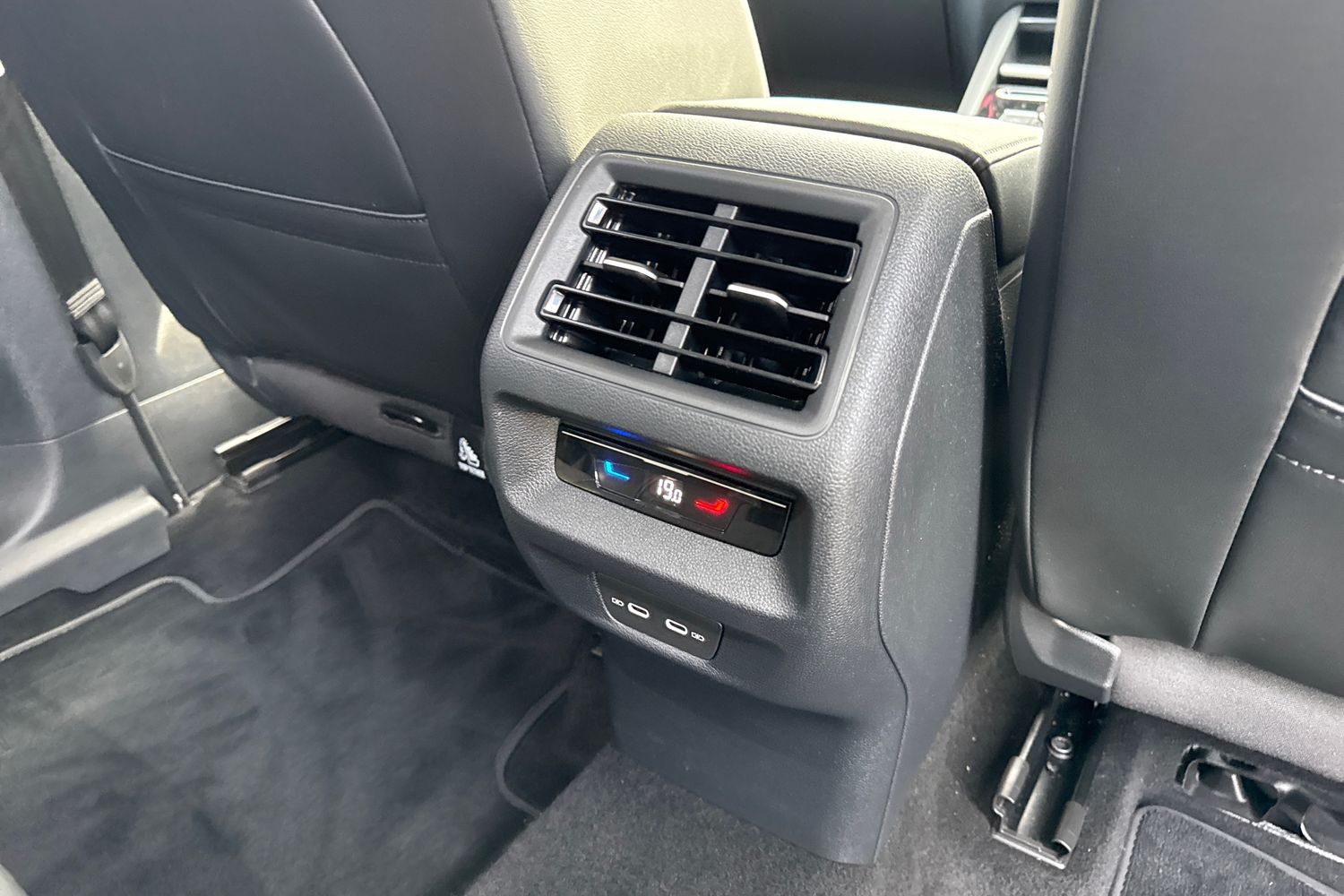 Used Volkswagen Touran 2025 for sale - 75983475: Photo 29