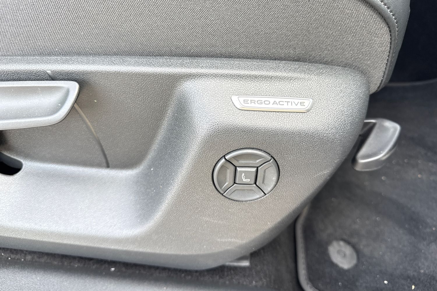 Used Volkswagen Touran 2025 for sale - 75983475: Photo 32