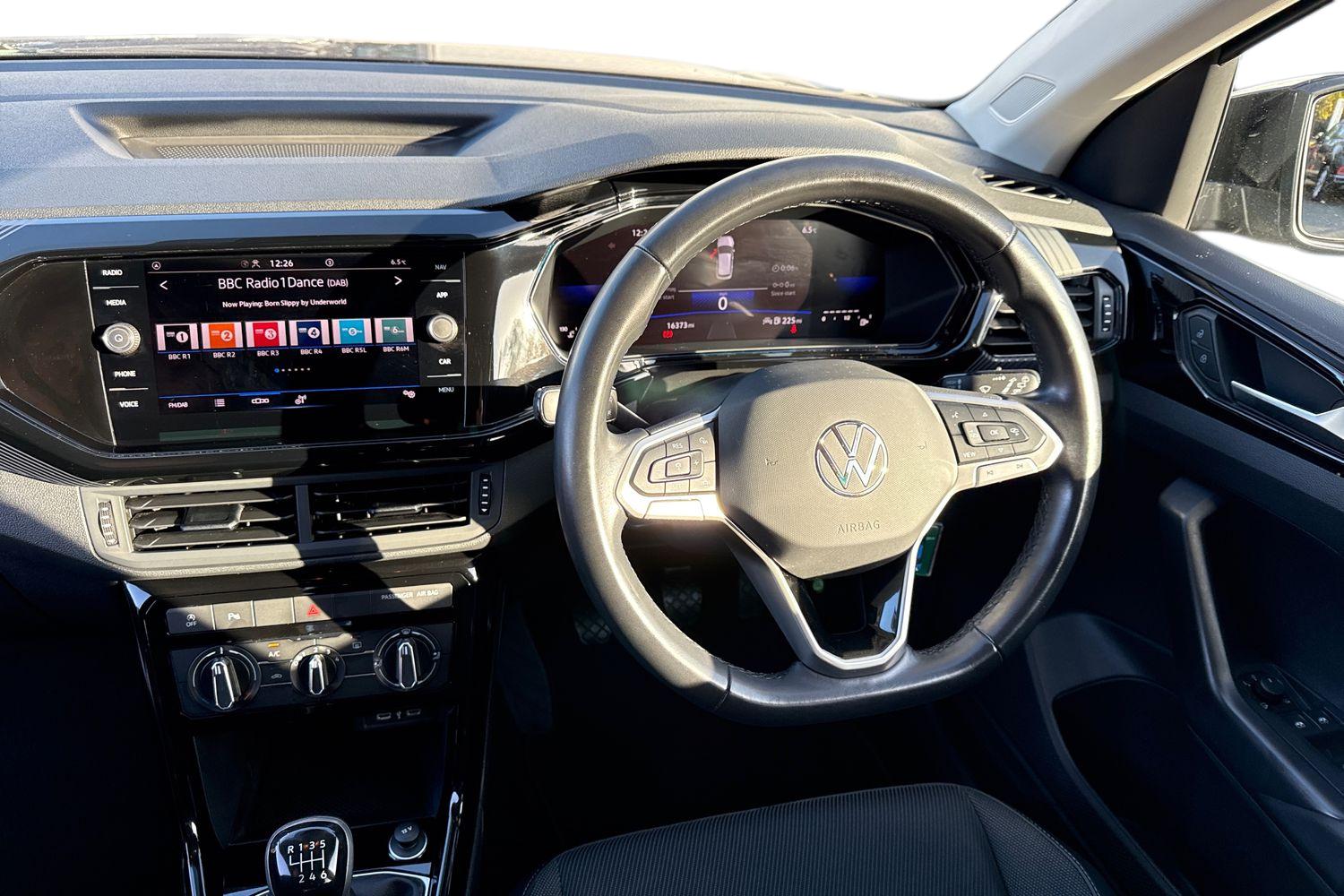 Used Volkswagen T-Cross 2023 for sale - 76604110: Photo 18