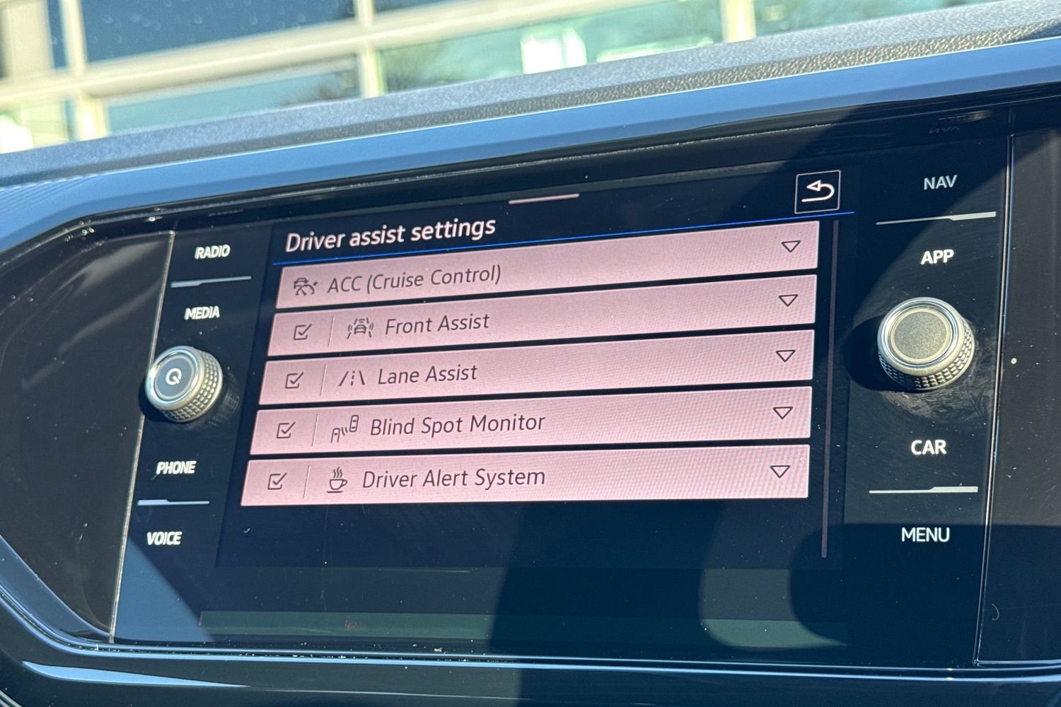 Used Volkswagen T-Cross 2023 for sale - 76604110: Photo 31