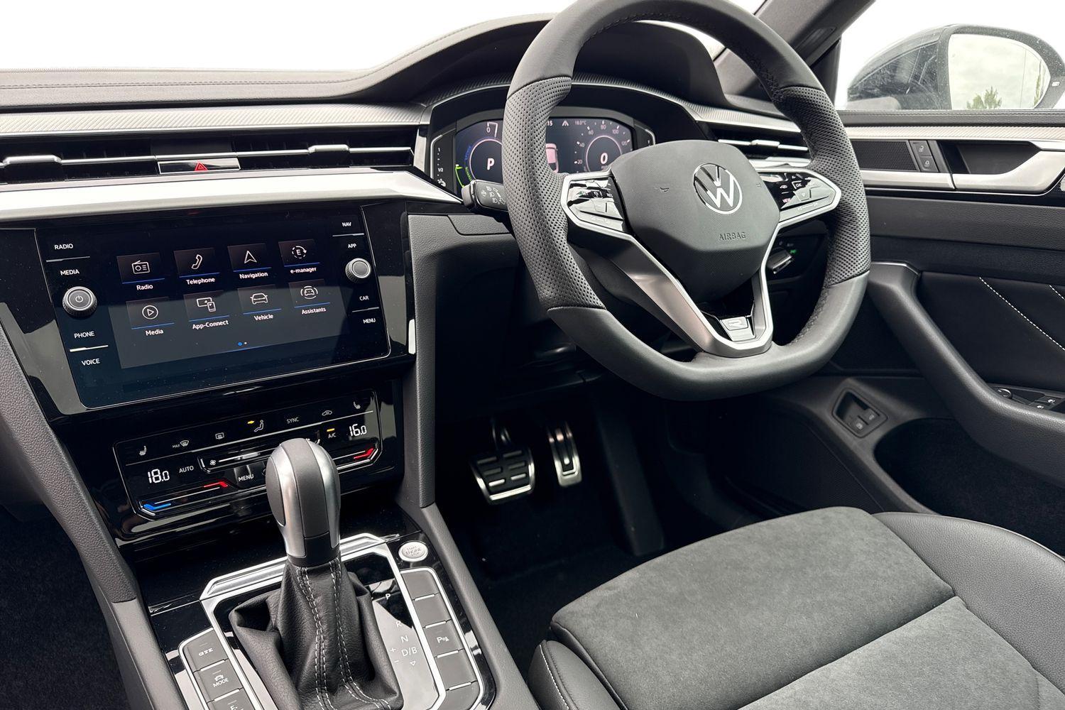 Used Volkswagen Arteon 2025 for sale - 77733638: Photo 12