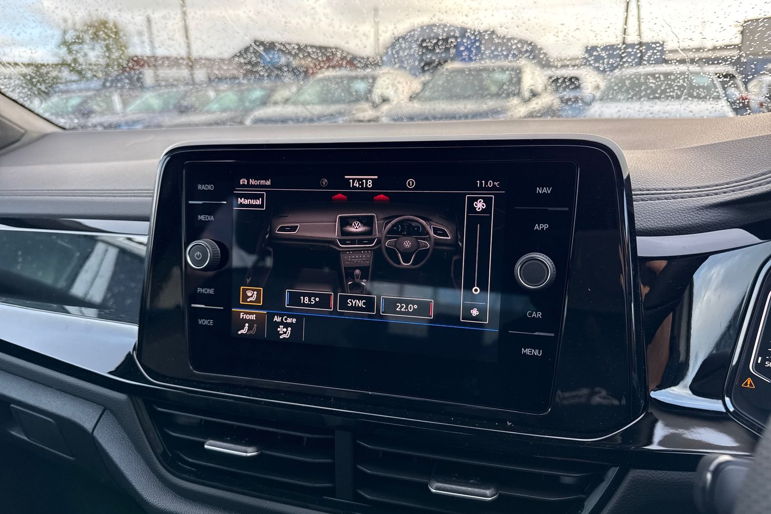 Used Volkswagen T-Roc 2026 for sale - 77308763: Photo 21