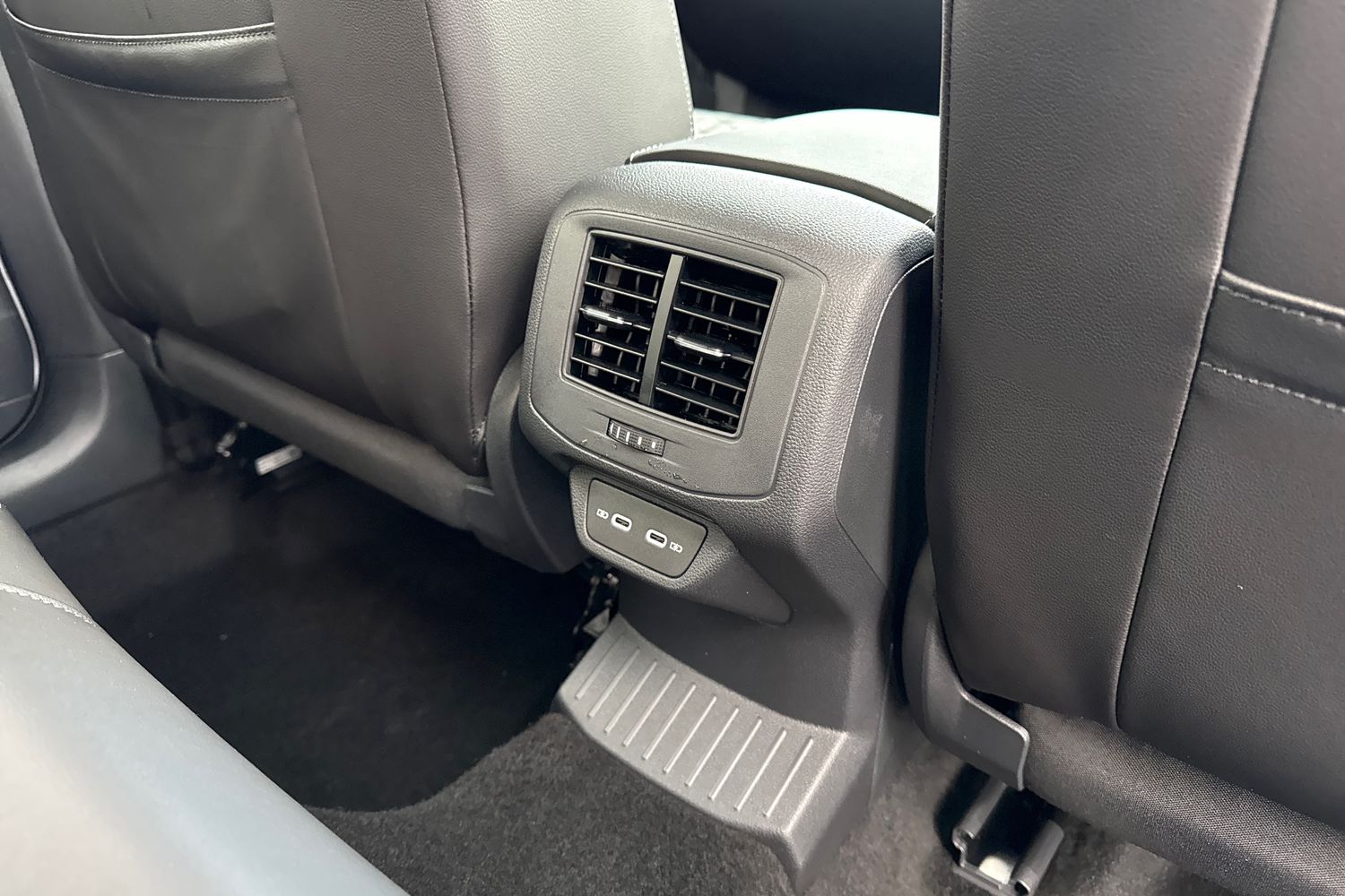 Used Volkswagen T-Roc 2026 for sale - 77308763: Photo 30